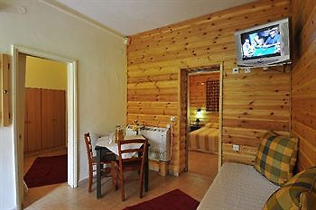 Gonen Holiday Village - Lodge ภายนอก รูปภาพ